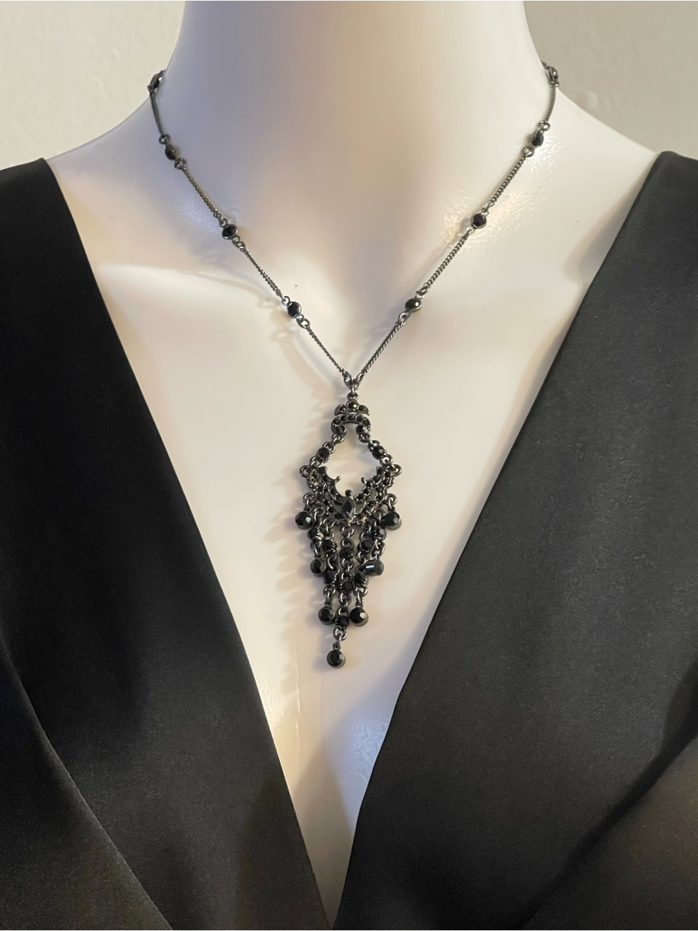 Elegant Black Beaded Tassel Pendant Necklace + Earrings - Women Jewelry